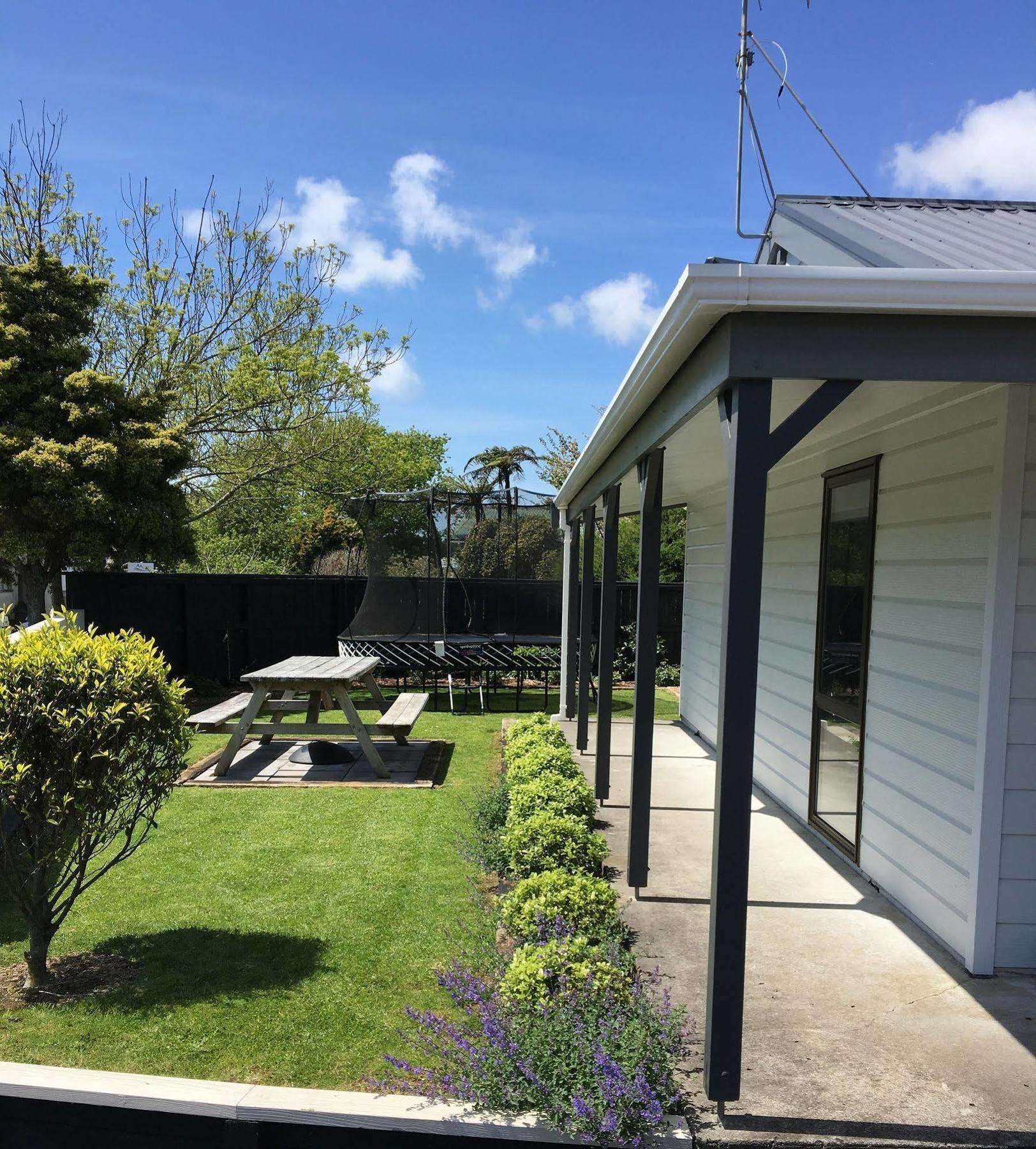 Lockwood Manor Motel Νιου Πλύμουθ Εξωτερικό φωτογραφία